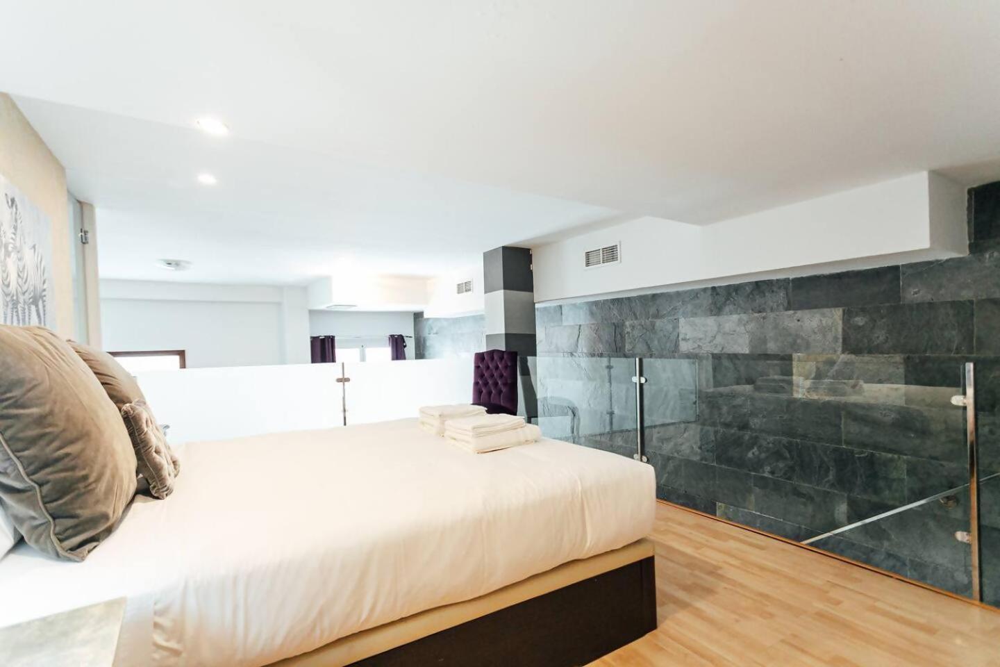 Apartmán Duplex Florida II Sevilla Exteriér fotografie